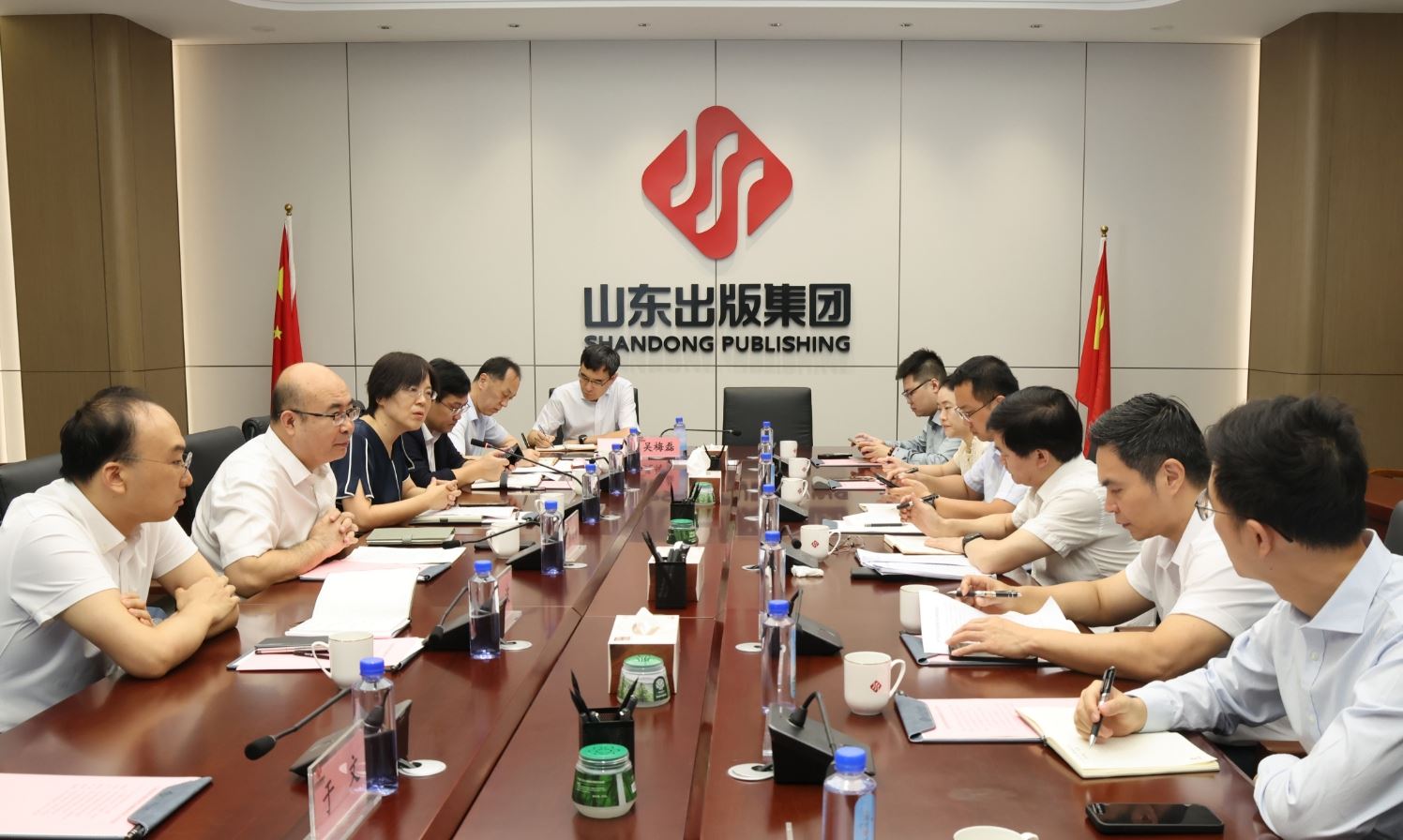 江西出版傳媒集團到訪山東出版集團